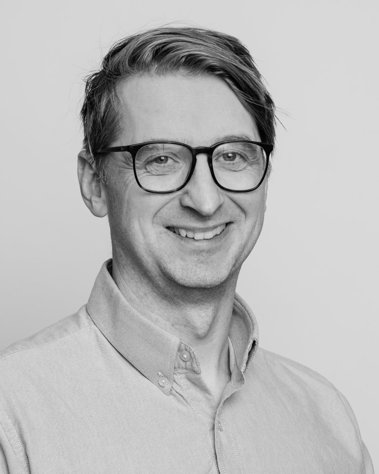 Ingvar Þór Jónsson (IÞJ)