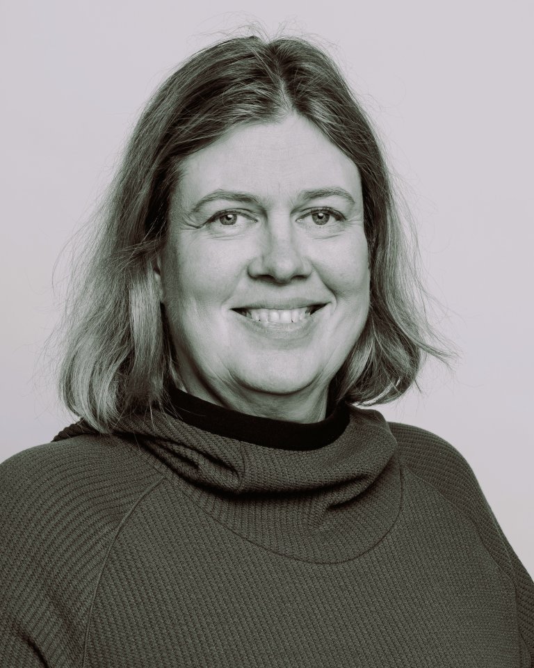Kristín Elva Viðarsdóttir (KEV)