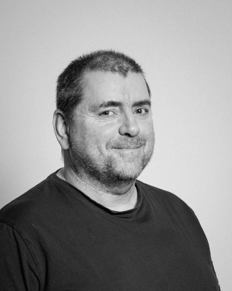 Einar Sigtryggsson (ES)