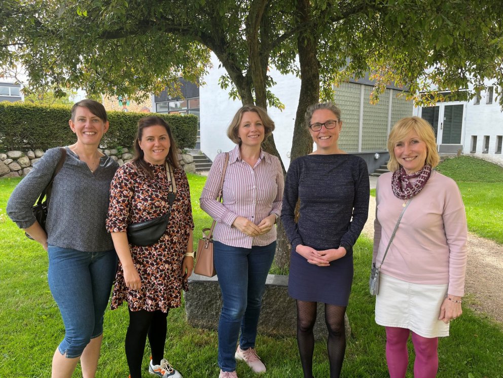 Hafdís, Anna, Béata, Mette og Ágota í Gladsaxe Gymnasium
