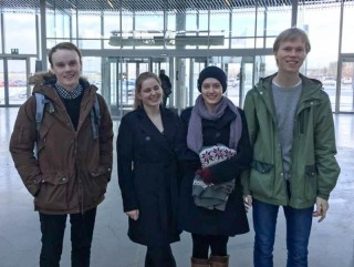 Fjórir í enskri ræðukeppni