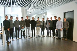 13 af þeim 17 sem bestir voru í stærðfræðinni