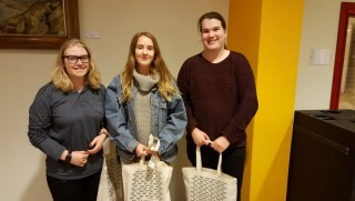 Þóra Kristín, Magdalena og Jón Ingvi