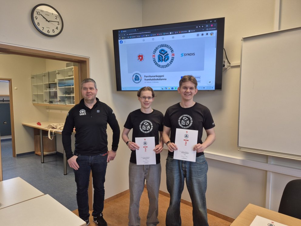 Ólafur H. Jónsson frá HA ásamt Elvari Birni Ólafssyni og Viktori Franz Bjarkasyni. Á myndina vantar &hellip;