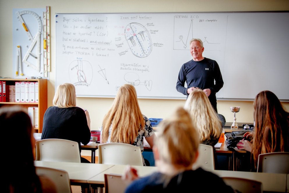 Sigurður Bjarklind við kennslu á Möðruvöllum. Mynd: Auðunn Níelsson
