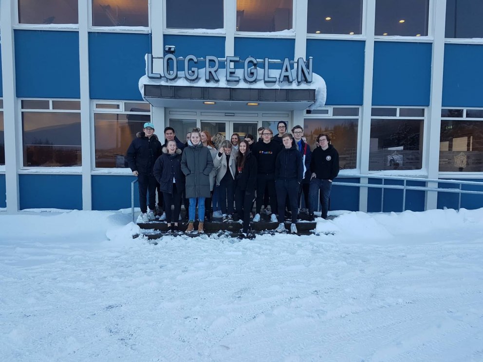 MA-ingar kynna sér starf lögreglunnar