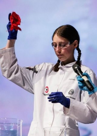 Mynd af Agnesi Evu í Spengigengi HÍ