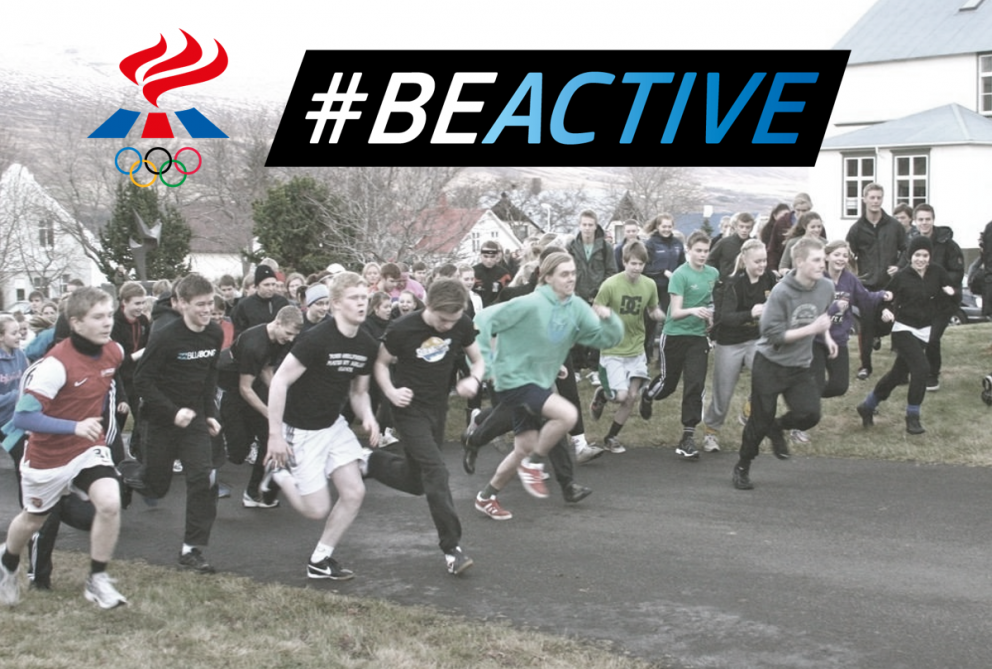 Nemendur MA við rásmark Brunnárhlaups árið 2012