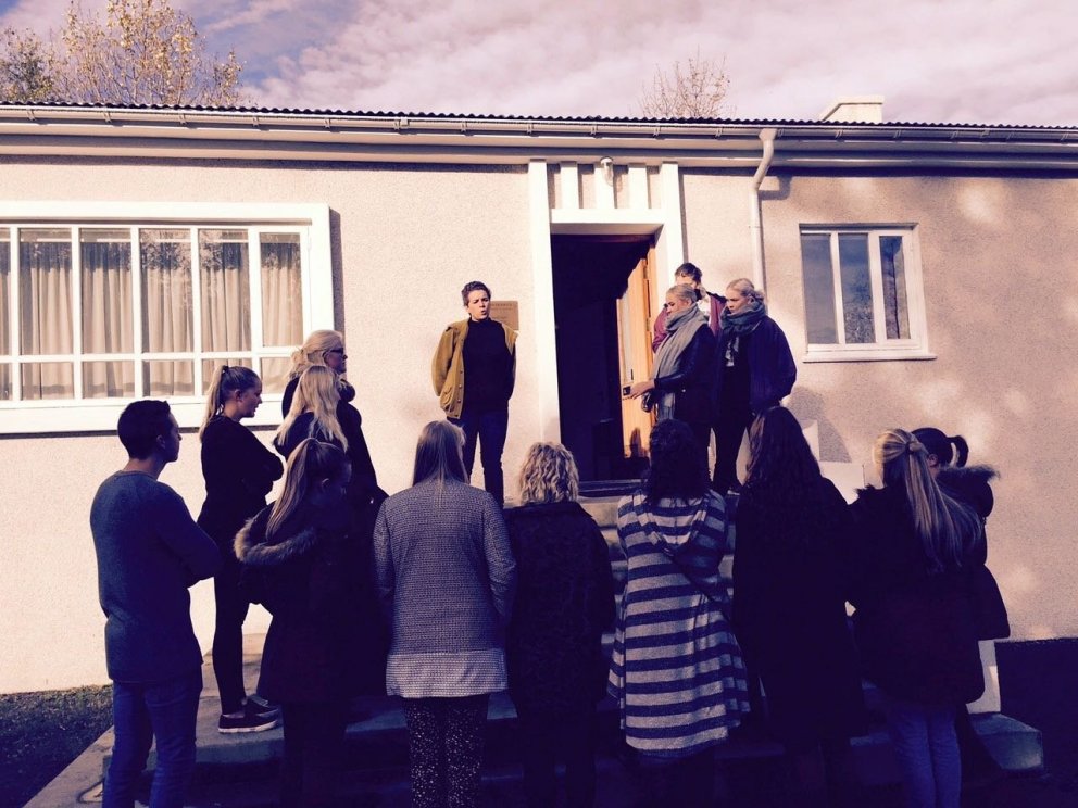 Nemendur í MA við Davíðshús haustið 2015