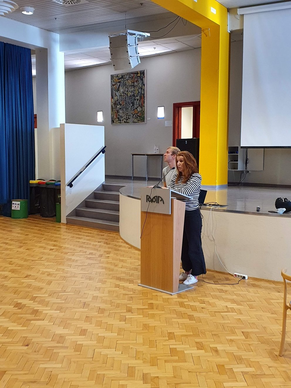 Ottó Elíasson og Sesselja Barðdal frá Eimi með kynningu fyrir nemendur í menningarlæsi í Kvosinni