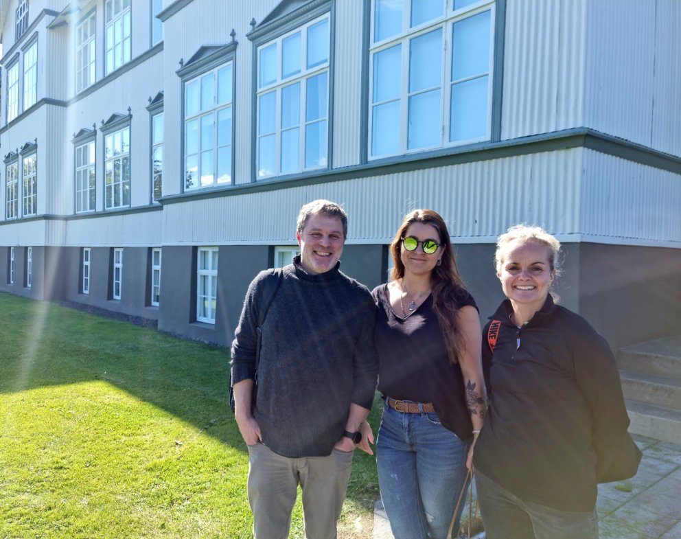 Valgarð Már Jakobsson, Björk Margrétardóttir og Kolbrún Ósk Jónsdóttir fyrir utan MA
