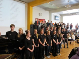 4U skorar á kennara í Ólympíuleika