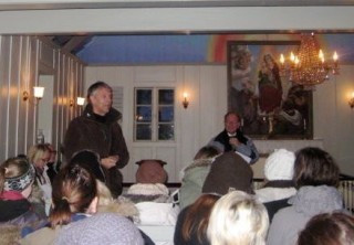 Í Munkaþverárkirkju, Björn Vigfússon og Björn Teitsson