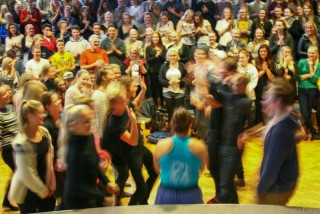 Á geðveikum sal í Kvosinni