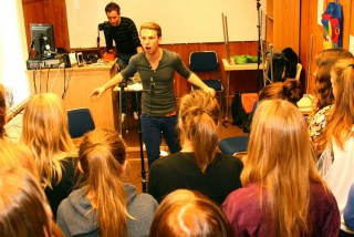 Fabio og Sandro kenna þýsku með tónlist