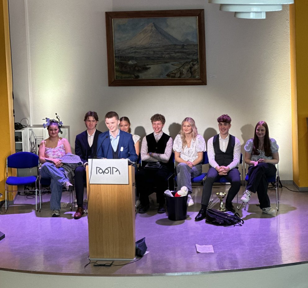 Stjórn Hugsins skólaárið 2024-2025. Mynd: Eyrún Huld Haraldsdóttir