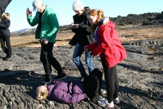 Hraunreipi í helluhrauni könnuð