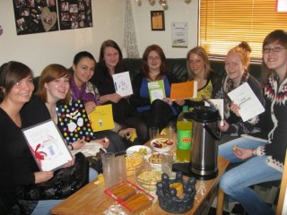 Barnabókalestur í Pálmholti