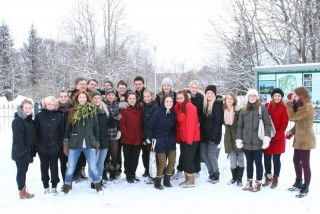 Við hlið Lystigarðsins