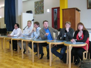 Stjórnmálafundur í Kvosinni 20. apríl