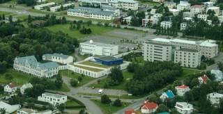 Byggingar á Brekkunni