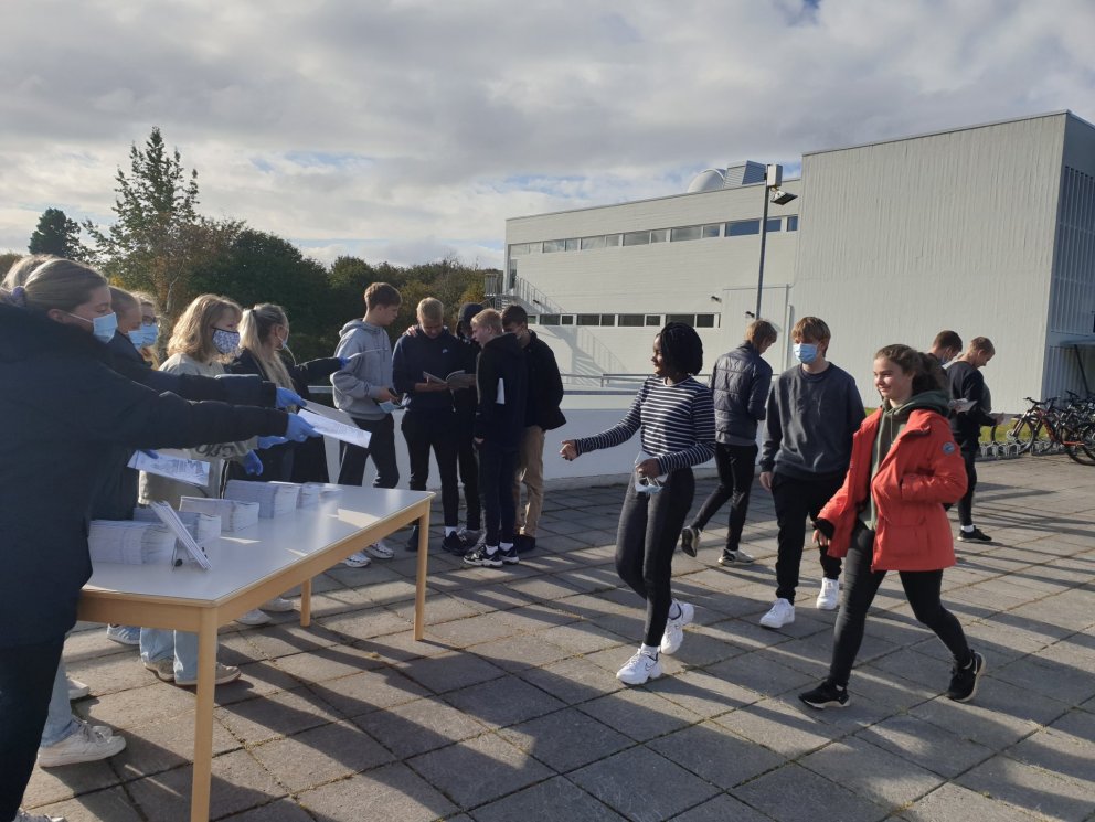 Nýnemablaðið Völvan afhent