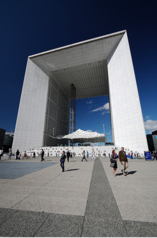 La Defence, Mynd: Tom Wright