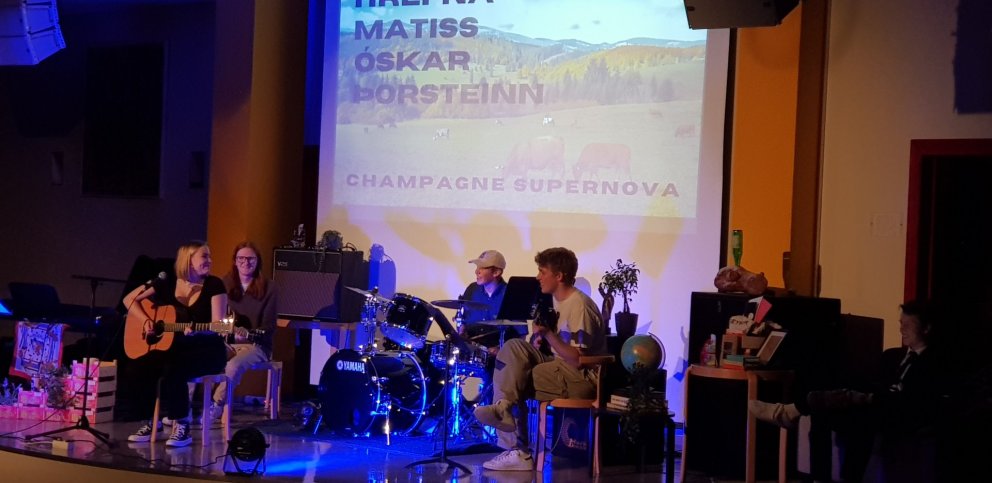 Sigurbandið á Viðarstauk 2021. Myndina tók skólameistari, Jón Már Héðinsson.