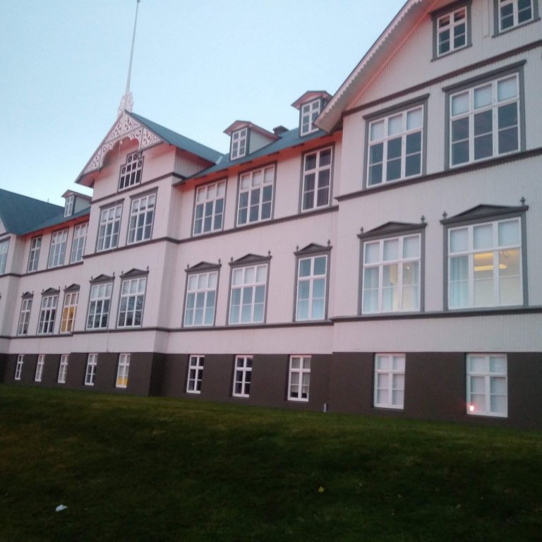 Páskafrí hefst óvenju snemma í ár.