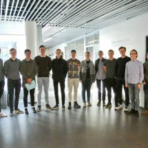 13 af þeim 17 sem bestir voru í stærðfræðinni