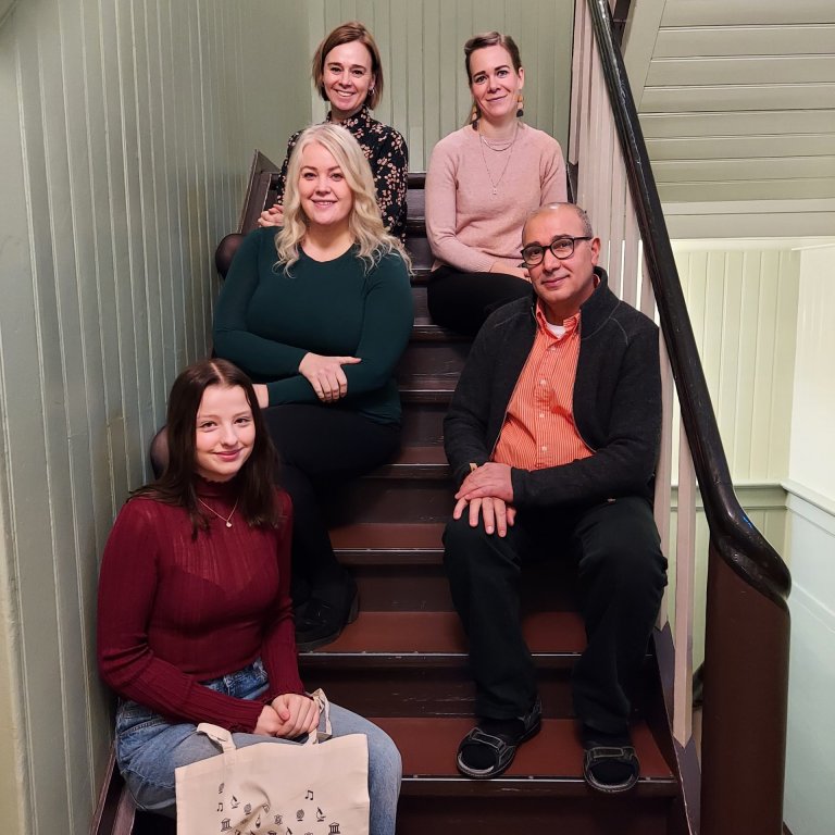 Sigrún María ásamt enskukennurum