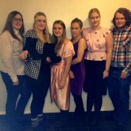 Hring eftir hring...