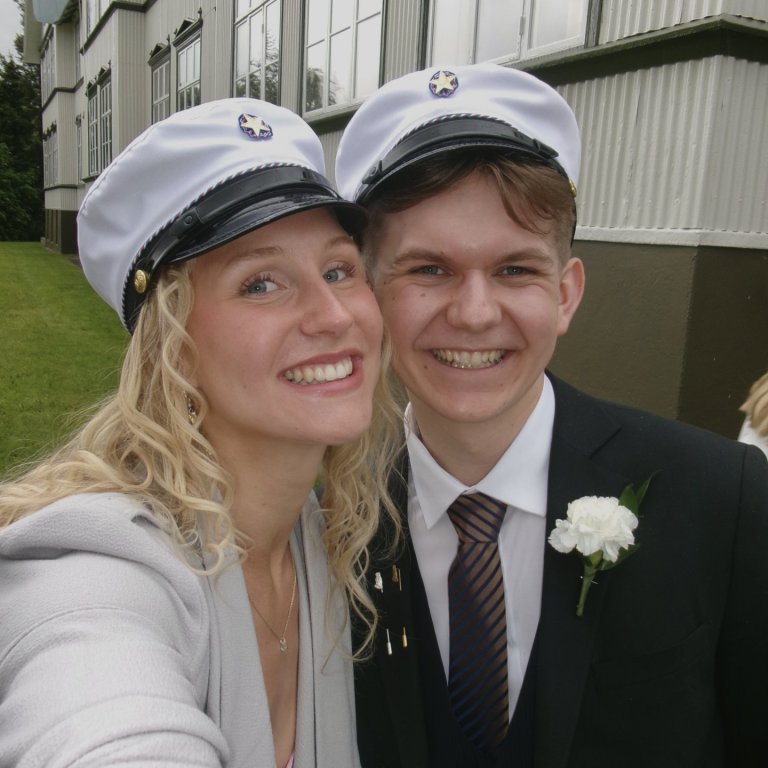Anna Lóa Sverrisdóttir semidúx og Elvar Björn Ólafsson dúx skólans 2026