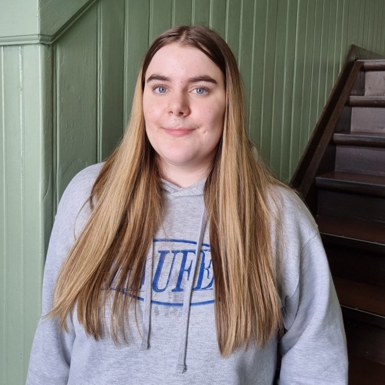 Hjördís Inga keppir í Söngkeppni framhaldsskólanna