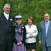 Eva María ásamt foreldrum sínum og Jóni Má