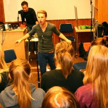 Fabio og Sandro kenna þýsku með tónlist