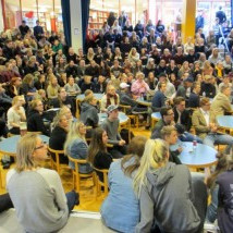 Söngsalur síðdegis