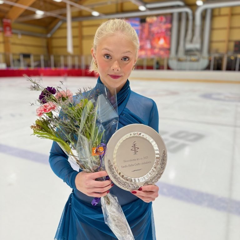 Sædís Heba skautakona ársins. Myndin er fengin af vef Skautasambands Íslands.