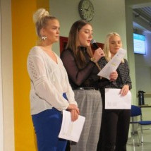 Sögðu frá Jónasi og lásu ljóð.