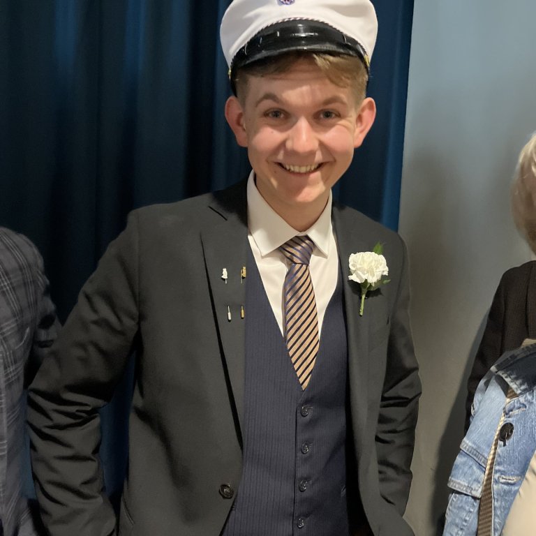 Elvar Björn Ólafsson dúx skólans 2026
