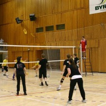 2. og 4. keppa í blaki