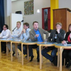 Stjórnmálafundur í Kvosinni 20. apríl