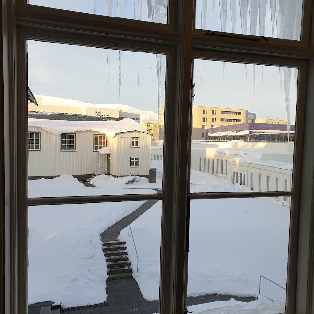 Vegna veðurspár 7. febrúar verður ekki staðkennsla heldur heimanám/rafræn kennsla