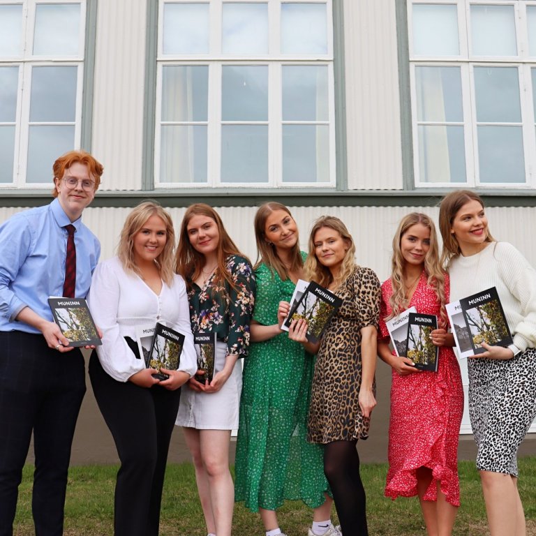 Ritstjórn Munins fagnar útgáfu vorblaðsins