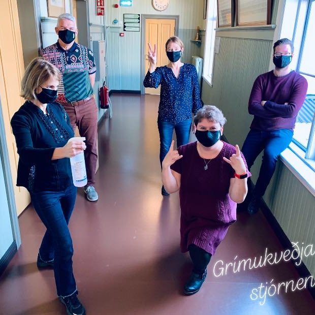 Stjórnendur fylgja settum reglum!