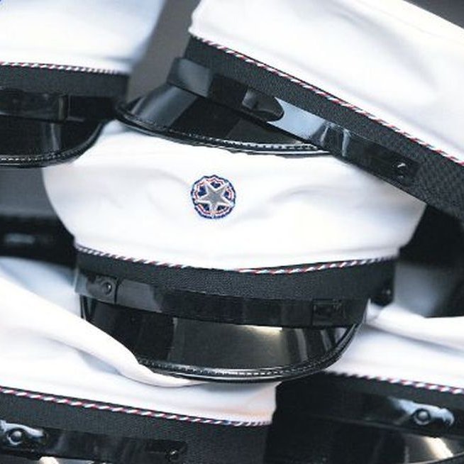 Styrkir fyrir konur til háskólanáms á sviði raunvísinda eða lista