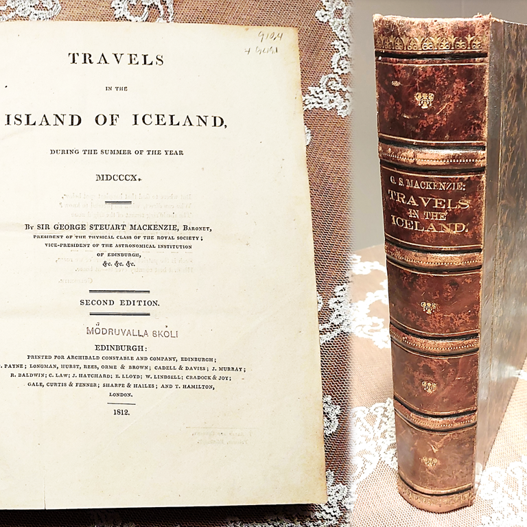 Bókin umrædda sem George H. F. Schrader lét binda inn